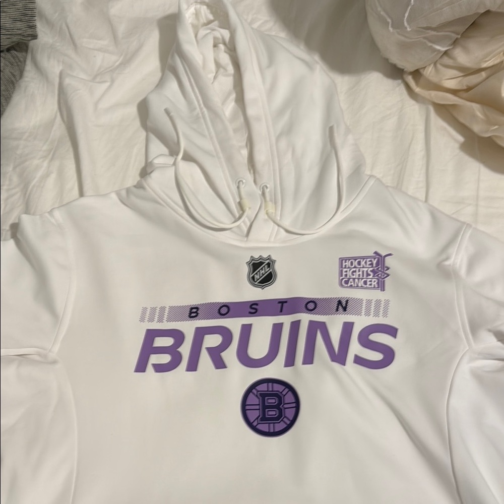Fanatics White and Purple Boston Bruins Hoodie